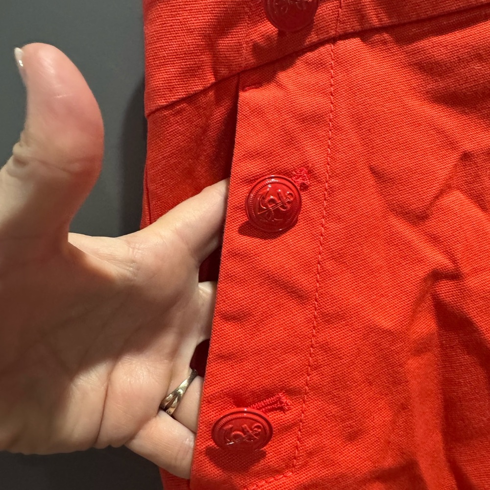 NWOT Loft - The Rivera short- Sailor shorts with decorative buttons - Picture 3 of 9